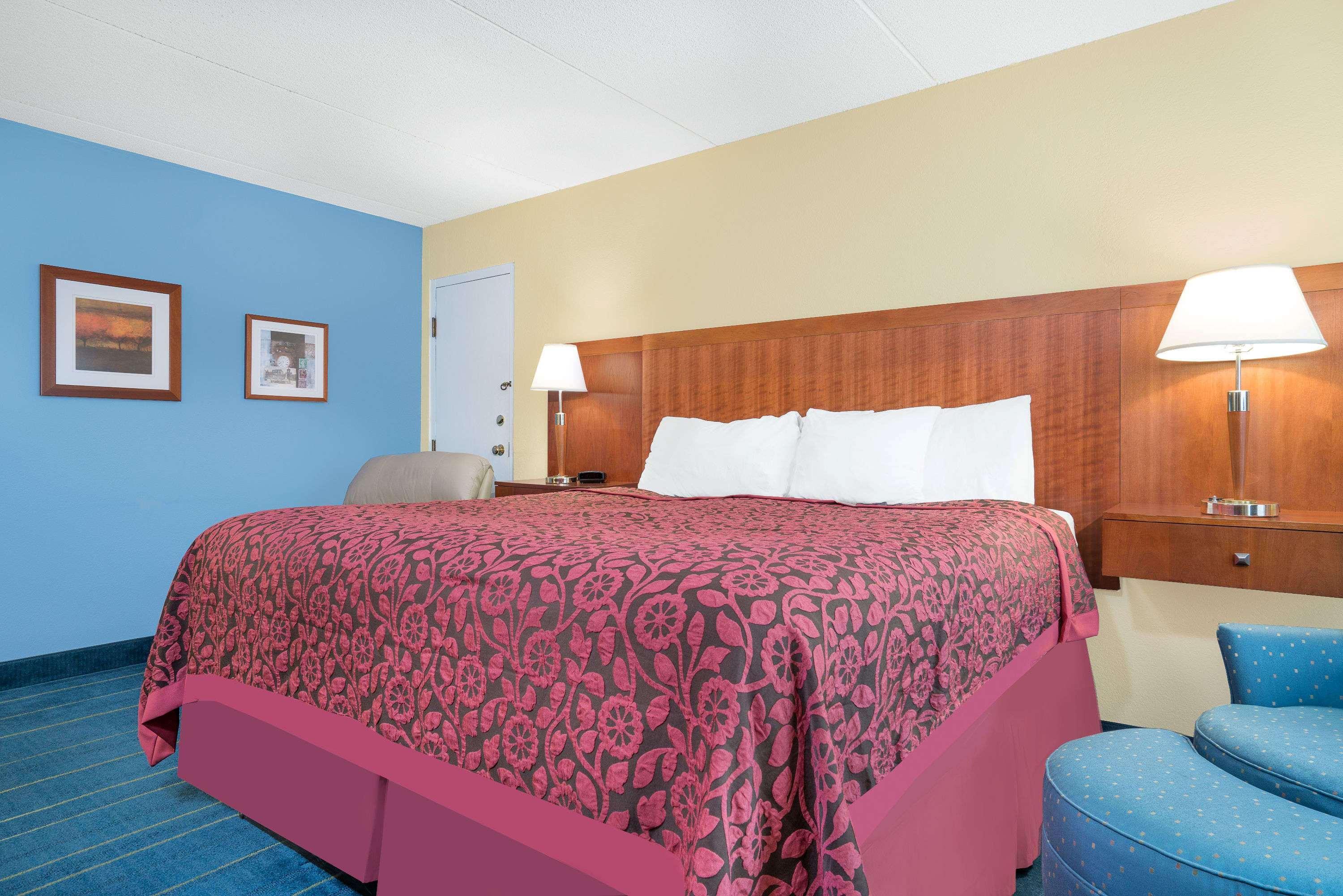 Days Inn By Wyndham Alexandria Mn Εξωτερικό φωτογραφία
