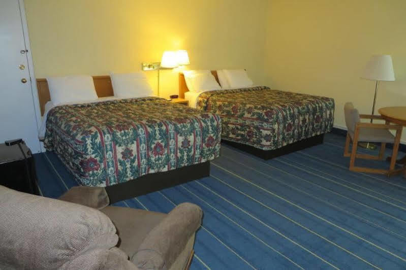 Days Inn By Wyndham Alexandria Mn Εξωτερικό φωτογραφία