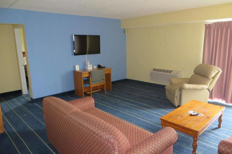 Days Inn By Wyndham Alexandria Mn Εξωτερικό φωτογραφία